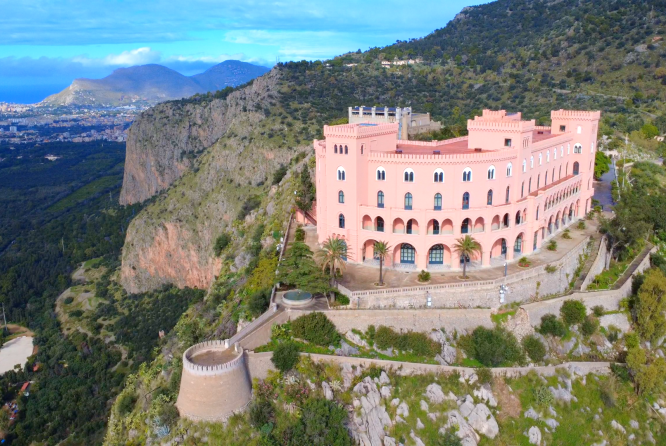 Immagine del Castello Utveggio dall'alto