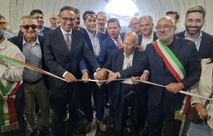 Aricò inaugura tratto Adrano-Bronte