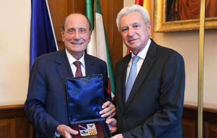 Schifani e Vardè